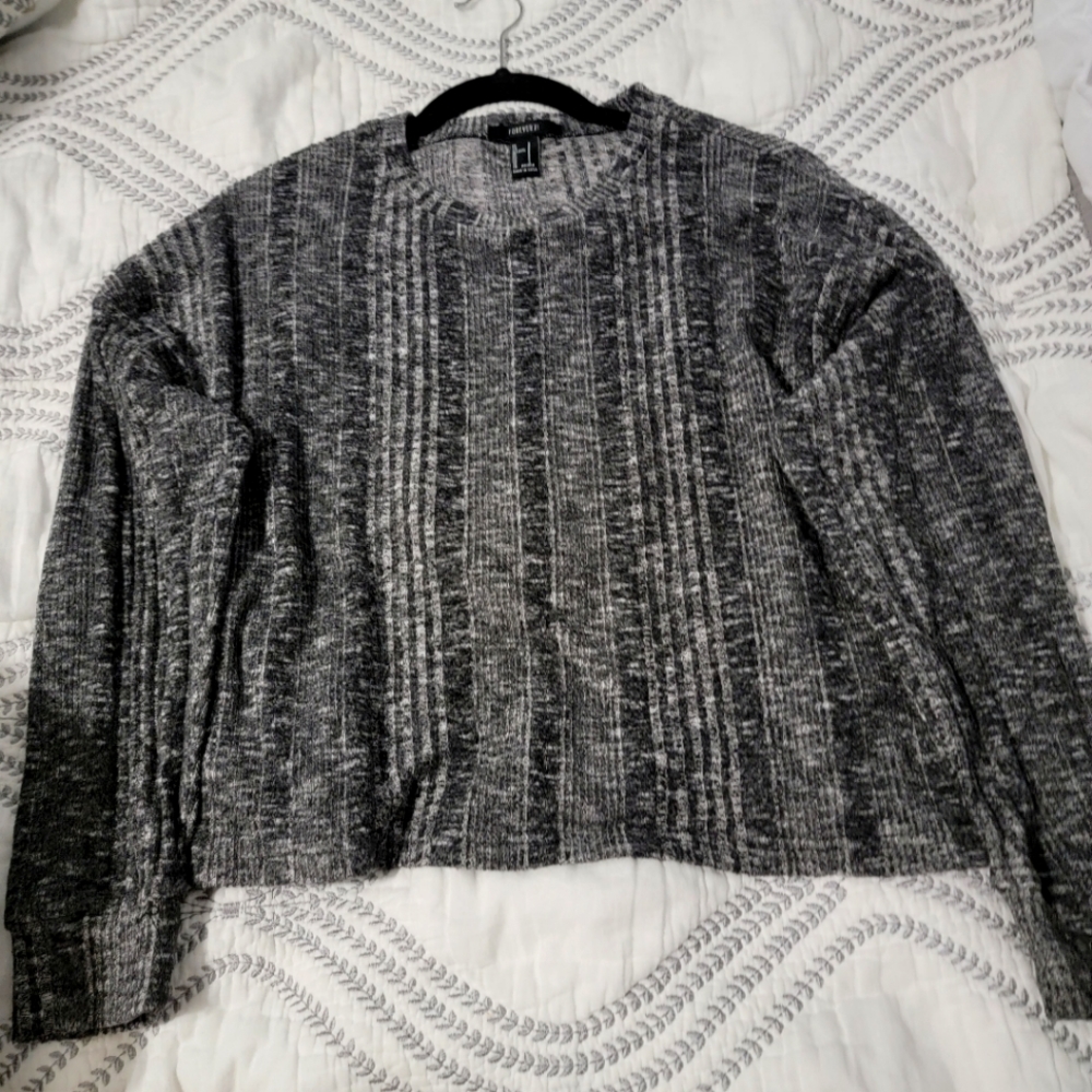 Forever 21 grey sweater